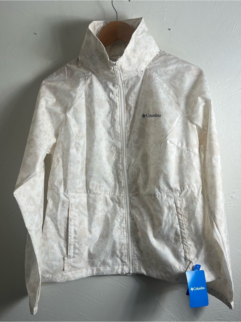 NWT Columbia Women's Medium Access Point FS Printed Hooded Lightweight Jacket